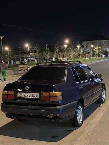 jetaur t2: Volkswagen Vento: 1991 г., 1.8 л, Механика, Бензин, Седан — 2