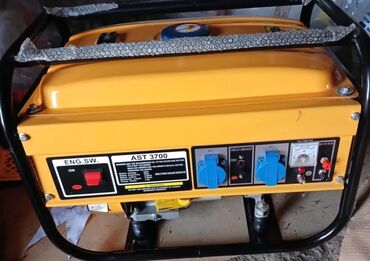 generatorlar: Generator yenidir.cəmi 1 saat işlətmişəm.karobkasında satılır.450