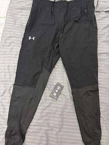 фитнес одежды: Мужские брюки, M, Under Armour, Новый, цвет - Черный — 1