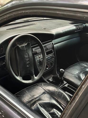 Audi: Audi A6: 1995 г., 2 л, Механика, Бензин, Седан — 11