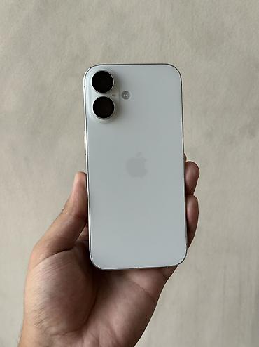 Мобильные телефоны и аксессуары: IPhone 16, Б/у, 128 ГБ, Белый, 100 % — 1