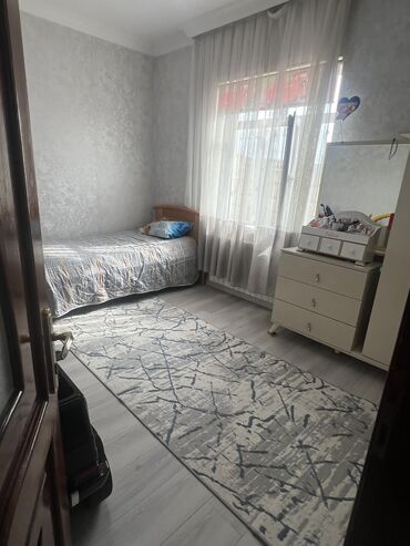 Uzunmüddətli kirayə evlər: 78 kv. m, 3 otaqlı, İşıq, Kanalizasiya, Kombi -da lalafo.az — 8 Uzunmüddətli kirayə evlər: 78 kv. m, 3 otaqlı, İşıq, Kanalizasiya, Kombi — 8