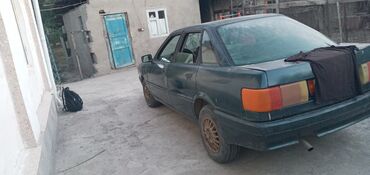 ауди аксессуары: Audi 80: 1988 г., 1.8 л, Механика, Бензин, Хэтчбэк