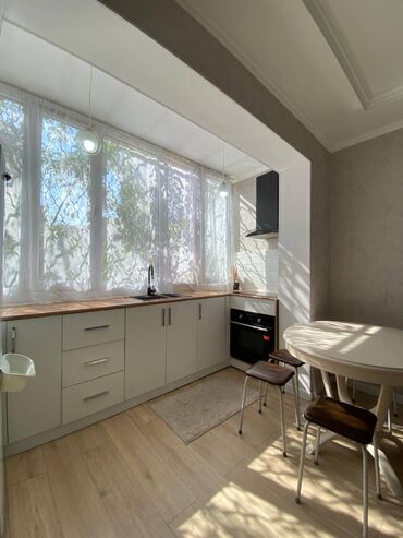 сдается 2 комнатная квартира в джале: 2 комнаты, 39 м², 105 серия, 1 этаж, Евроремонт