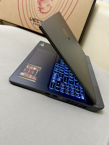 MSI: Yeni MSI, 16 ", Intel Core i9, 1 TB — 17