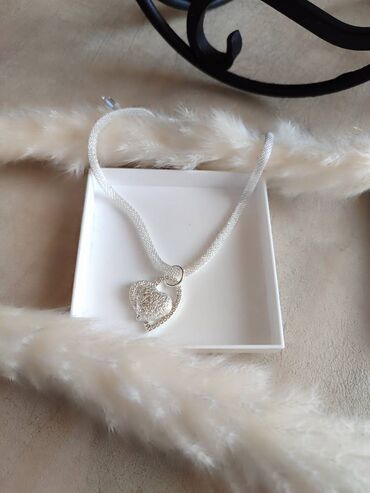 ćilibar srebrni nakit крагујевац слике: Pendant necklace, Material: Silver