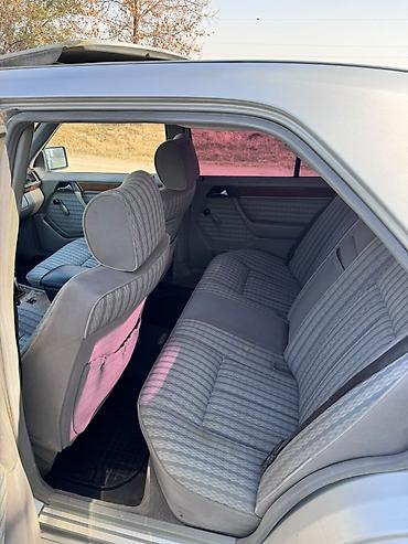 Mercedes-Benz: Mercedes-Benz E-Class: 1991 г. — 11