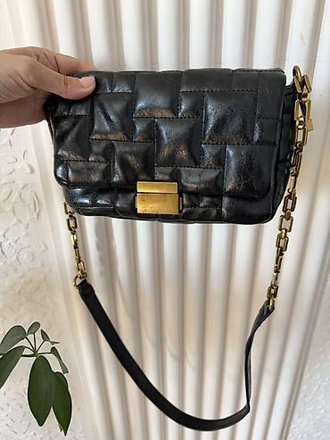 Çiyin çantası, Zara, İşlənmiş