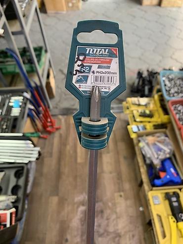 бур: Отвёртка крестовая TOTAL PH3 x 200 мм (Phillips Go-Through) - Тип — 2