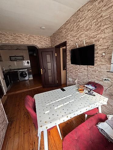 qalada evler: Geniş və işıqlı 3 otaqlı 105 m2 mənzil Bakı şəhəri, Yeni Yasamal — 5