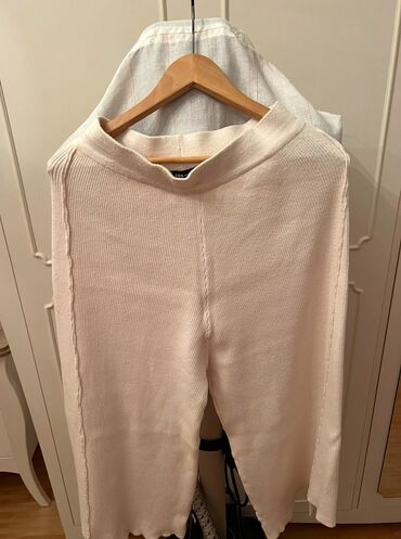 Dəstlər, kostyumlar: Qadın üst geyimləri dəsti 1) Qalın qızdırıcı şişmə gödəkcə - Naxış — 5