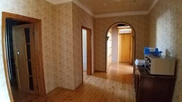 Bağ evlərinin kirayəsi: 130 kv. m, 3 otaqlı — 3