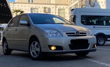 Toyota: Toyota Corolla: 1.4 l | 2006 il Hetçbek