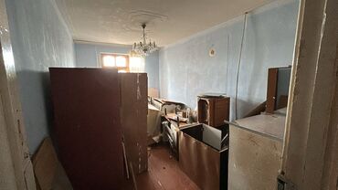 kohne taxtalar: Satılır: köhnə mebel və ev əşyaları qarışığı Tərkib: - Bir neçə