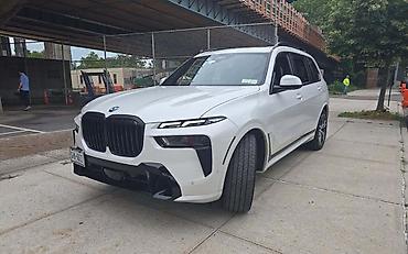 BMW X7: 2023 г., 3 л, Автомат, Бензин, Кроссовер