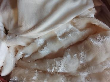 dovşan şəkili: Xəz-effektli yumşaq pled/örtük - Material: yüksək keyfiyyətli süni — 1