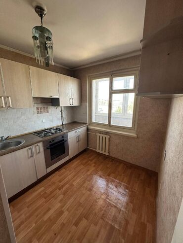 3 комнатная квартира продажа: 3 бөлмө, 69 кв. м, 104-серия, 5 кабат, Косметикалык ремонт