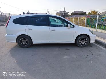 машины на разбор: Honda Stream: 2004 г., 2 л, Автомат, Бензин, Вэн/Минивэн