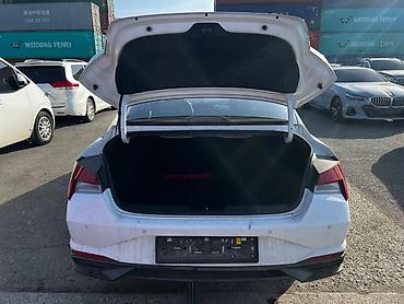 Hyundai: Hyundai Avante: 2020 г., 1.6 л, Бензин — 6