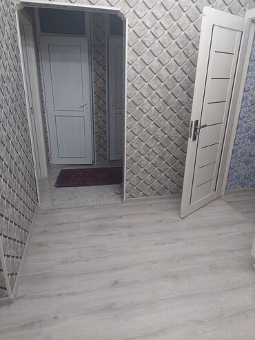 Köhnə tikili: Saray, 4 otaqlı, Köhnə tikili, 95 kv. m — 4