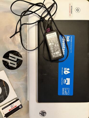 Masaüstü kompüterlər və iş stansiyaları: Printer Yenidir, Rənglidir printerdir.1 dəfə belə olsun istifadə