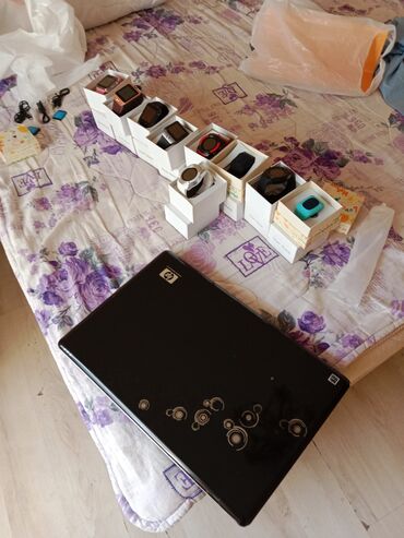 Ostali mobilni telefoni: Rasprodaja satovi sa karticom 10 komada plus laptop sve zajedno 150 — 5