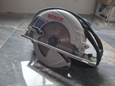 Kənd təssərüfatı avadanlığı: Taxta kesen tezedir iki üç defe iwlenib 200 AZN Bosch firması unvan