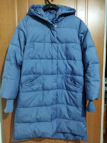 тёплая зимняя куртка: Пуховик, По колено, Ультралегкий, M (EU 38), L (EU 40)