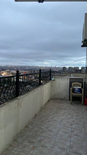 Uzunmüddətli kirayə mənzillər: Nərimanov metrosunun yaxın montində 5 mertebeli binanın 2-ci — 15