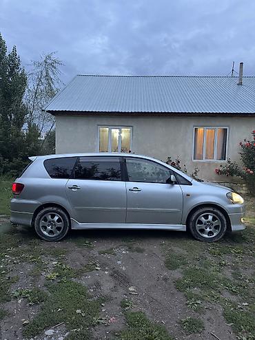 порш 911 турбо с: Toyota Avensis Verso: 2003 г., 2.4 л, Автомат, Бензин, Минивэн — 10