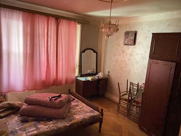 xocesen ev: Гянджа, 2 комнаты, Вторичка, 50 м²