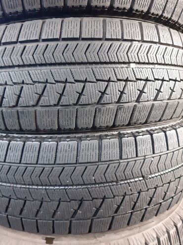 Шины: Шины 185 / 65 / R 15, Зима, Б/у, Комплект, Япония, Bridgestone