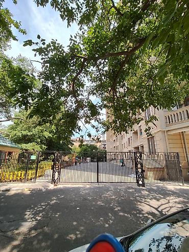 lapet senedi: Yasamal, 3 otaqlı, Yeni tikili, m. İnşaatçılar, 80 kv. m — 2