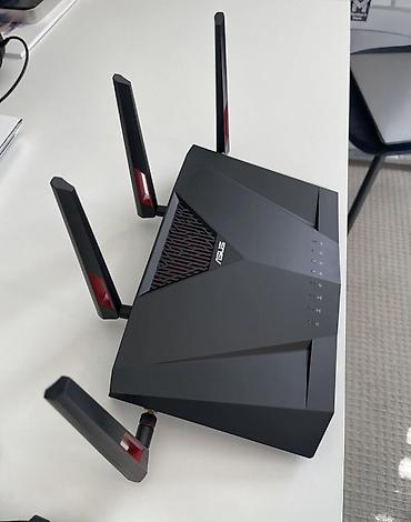 dell notbuk: ASUS dual-band Wi‑Fi router (qara/qırmızı dizayn, 4 xarici anten) — — 4