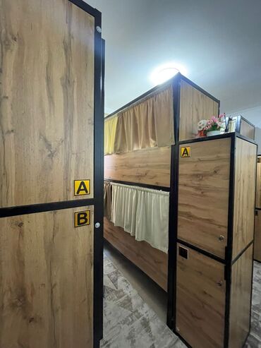 двухместный спальня: Хостел в центре Бишкека возле Центральной Мечети! ХАЛАЛ ХАЛАЛ Чистый