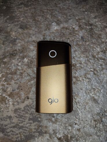 телефонные аксессуары: Glo 
model: GOO4
б/у без коробки и аксессуаров
работает всё четко