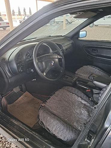 BMW: BMW 3 series: 2.5 l | 1993 il Sedan — 9