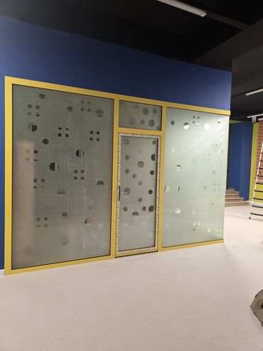 Sifarişlə arakəsmələr: Şəffaf arakəsmə, Açılmayan — 8