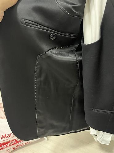 тренч мужской бишкек: Продам смокинг. Носил 1 раз на свадьбу. Покупал его в Formaltrend, в — 2