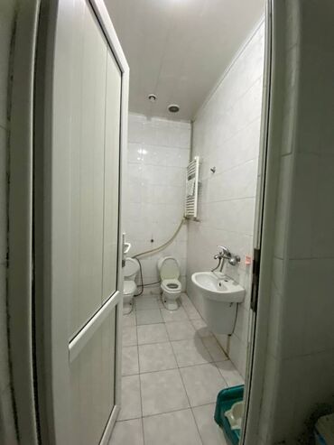 Digər kommersiya daşınmaz əmlakı: Bayilda yerləşən ümumi sahəsi 185 kv,m olan, təmirli baxca psixoloju — 21