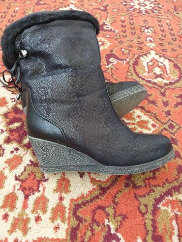 обувь женская зима: Сапоги, 38.5, цвет - Черный
