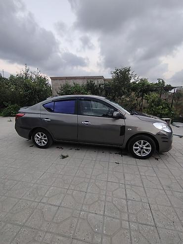 Nissan: Nissan Sunny sedan Kasmetik işi var 4,5 detalda - Korpus — 5