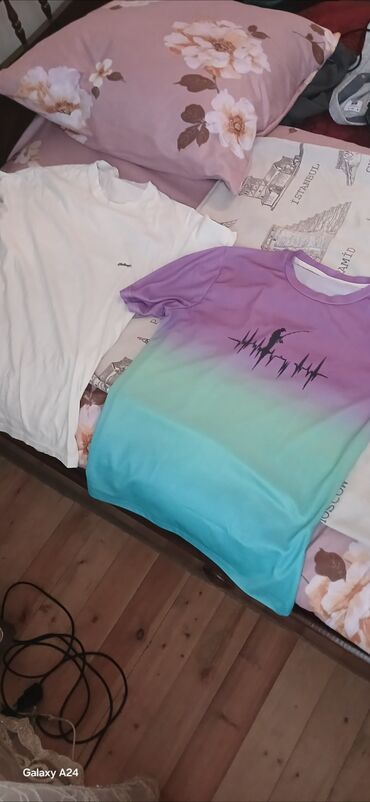 Digər üst geyimləri: Salam Razılaşma Yolu İlə Satılır Təzəsidə Var İçində — 6