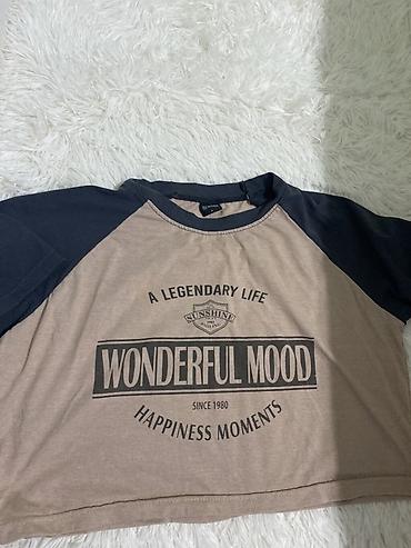 Qısa təsvir: - Qadın/köməkçi uniseks t-shirt - Rəng: bej bədən, tünd lalafo.az -da Qısa təsvir: - Qadın/köməkçi uniseks t-shirt - Rəng: bej bədən, tünd