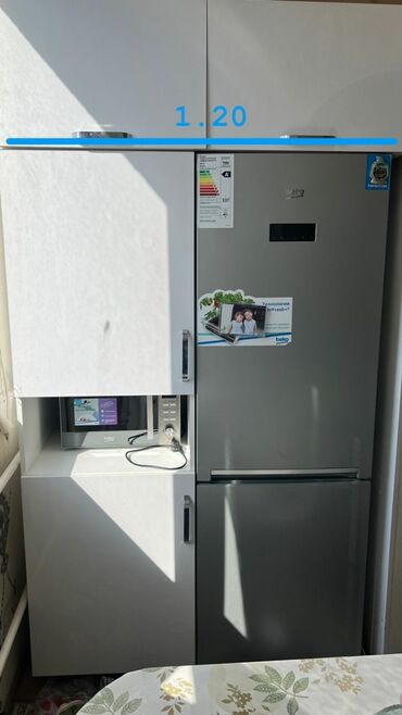 шкафы для кухни: Кухонный гарнитур, Б/у, цвет - Белый