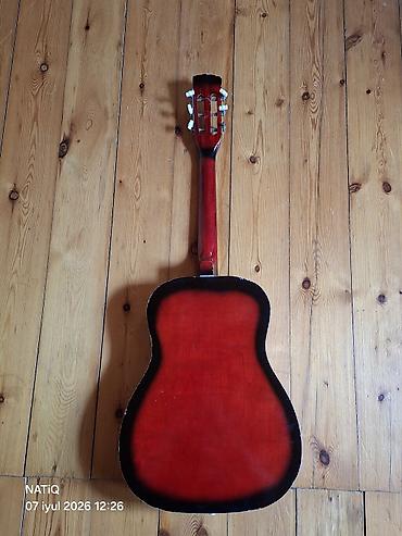 klassik gitara: Məhsul: Klassik akustik gitara Gitara ideal vəziyyətdə. sadəcə tel — 2