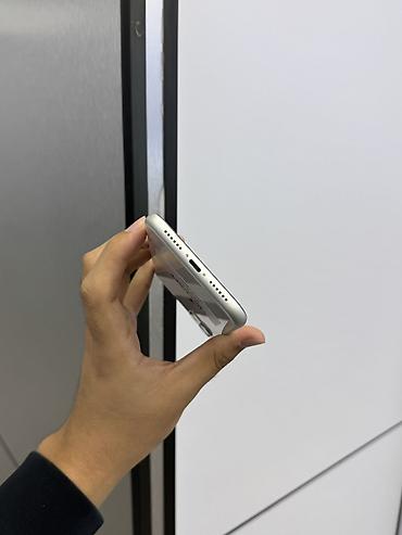 iphone c: IPhone 11, Б/у, 64 ГБ, Белый, Защитное стекло, Чехол, Коробка, В рассрочку, 78 % — 4