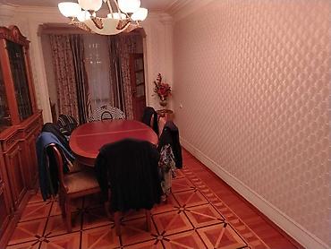 azadl: Bakı, 8-ci mikrorayon, 5 otaqlı, Köhnə tikili, m. Azadlıq Prospekti, 122 kv. m — 1