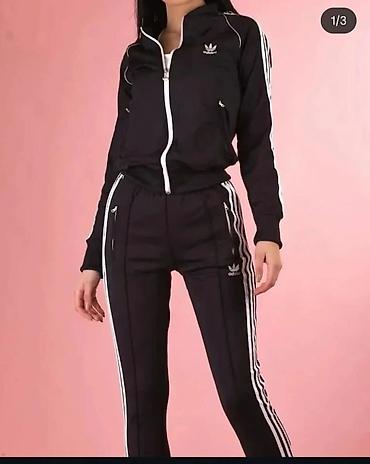 Gornji i donji deo: M l xl 2xl
Cena 3000 din — 8