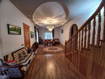 Günlük kirayə evlər: 200 kv. m, 5 otaqlı, Artezian quyusu, Kanalizasiya, Kombi — 10